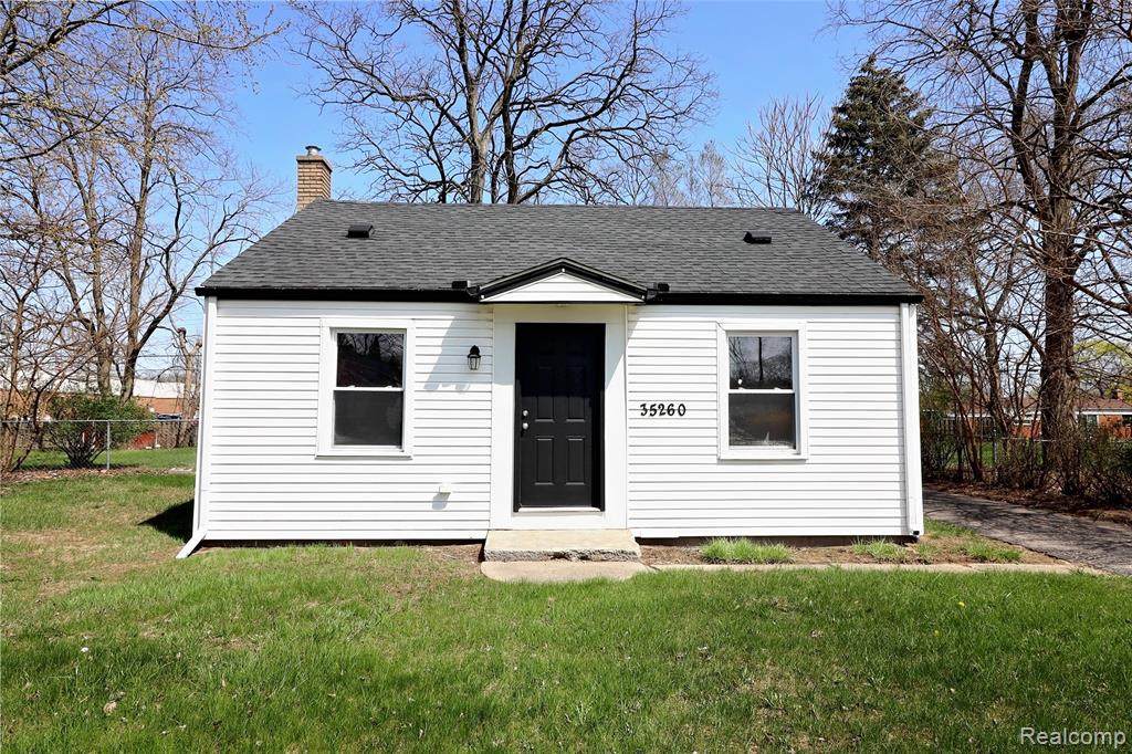 35260 Avondale Street - Photo 1