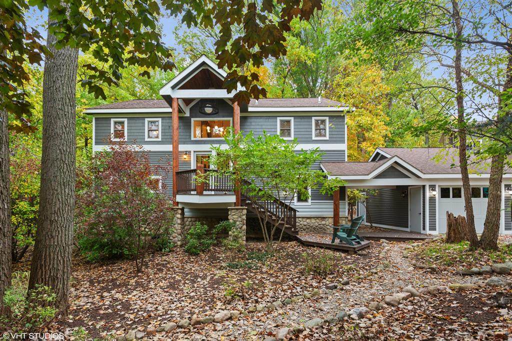 115 Franklin - Photo 1