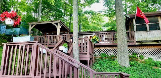 5427 Deer Road - Photo 1