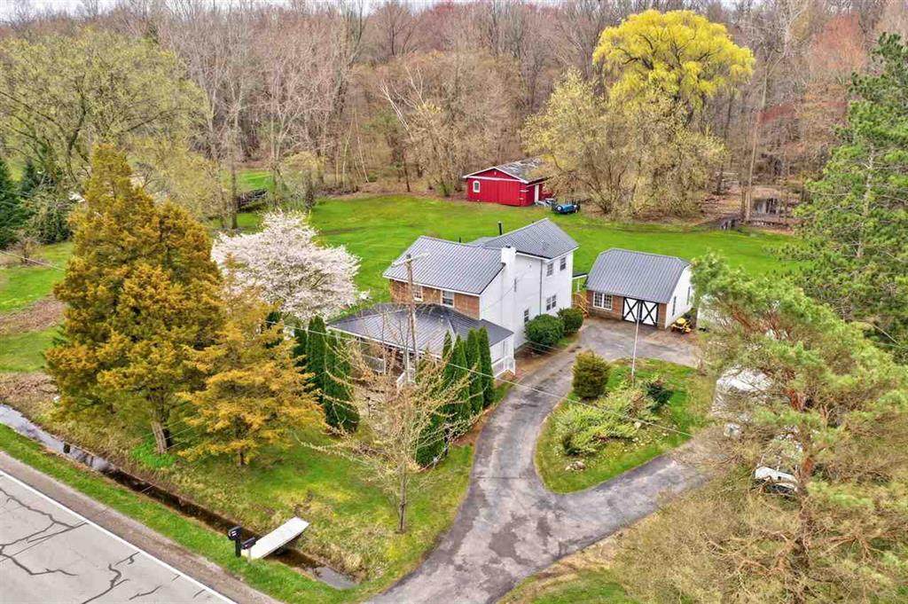 11339 Lake Road - Photo 1