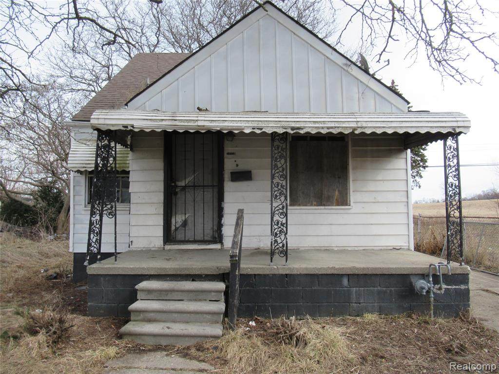 20058 Bloom Street - Photo 1