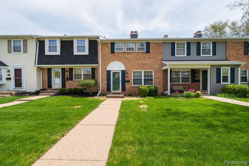 19867 Silver Spring Drive - Photo 1