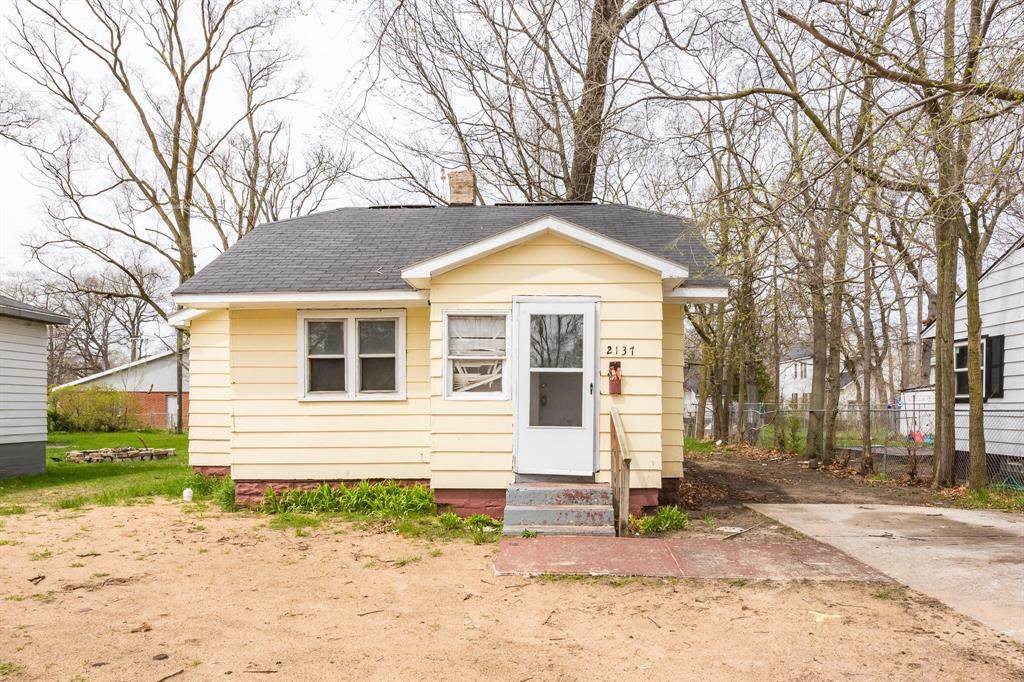 2137 Riordan Street - Photo 1
