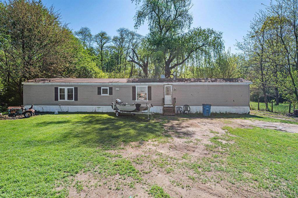 57371 Ivy Lane - Photo 1