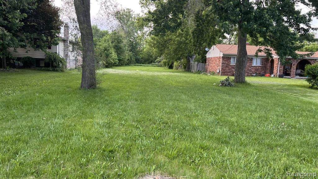 17415 Common Road - Photo 1