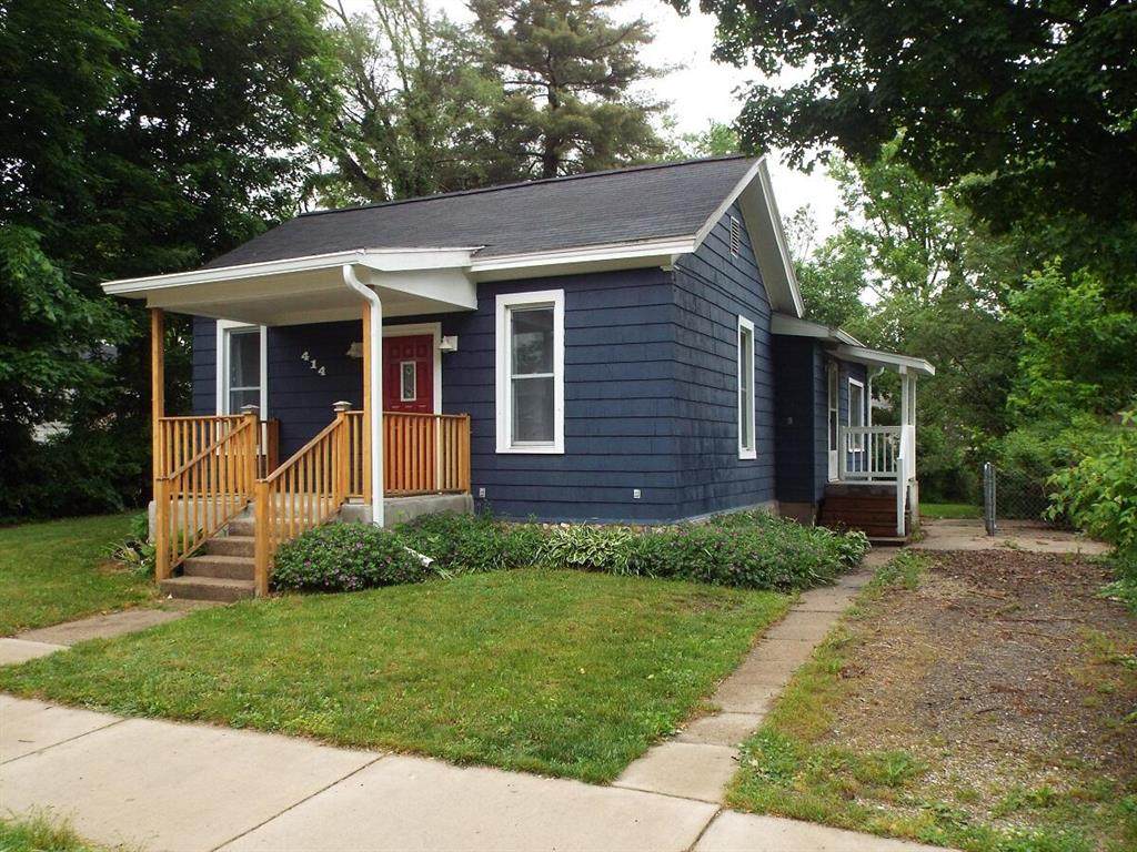 414 Race Street - Photo 1