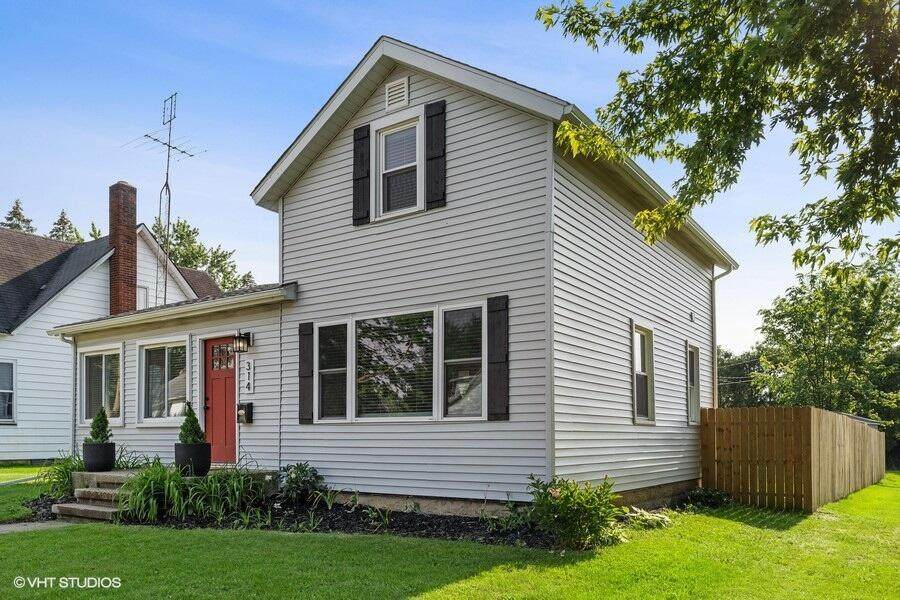 314 Magnolia Street - Photo 1