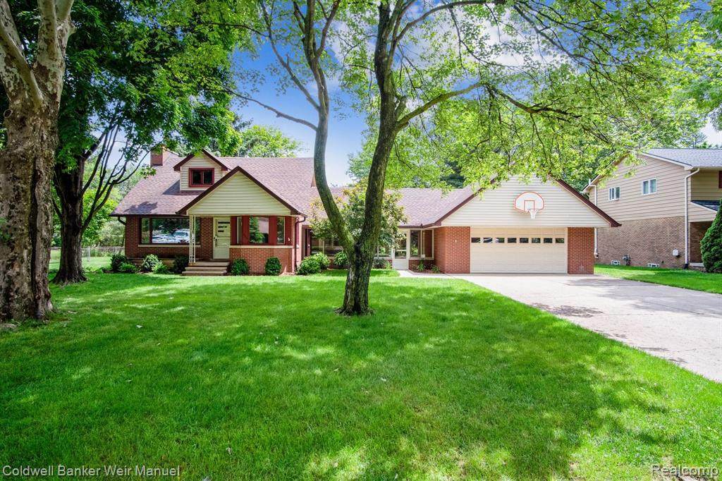 11516 Burger Drive - Photo 1
