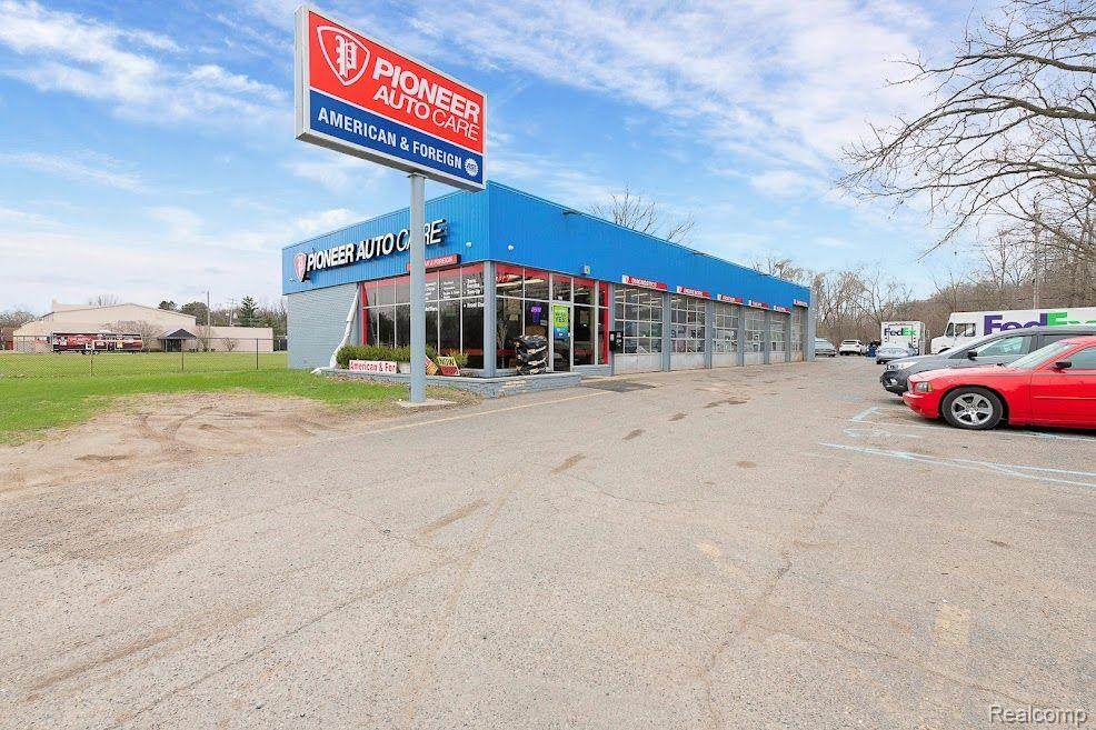 1803 Wayne Road - Photo 1