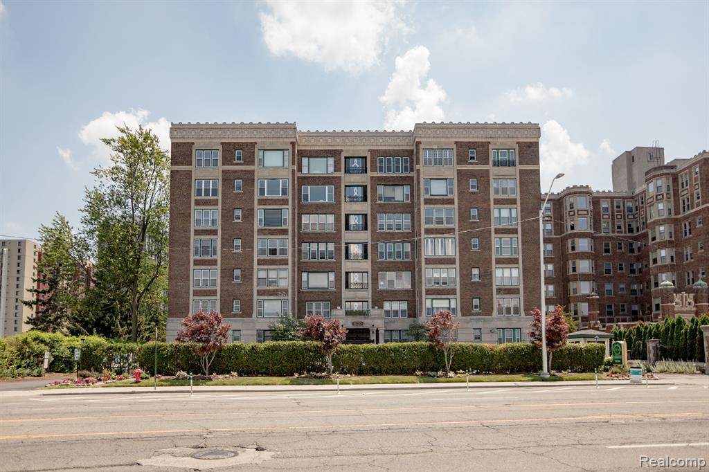 8120 Jefferson Avenue - Photo 1