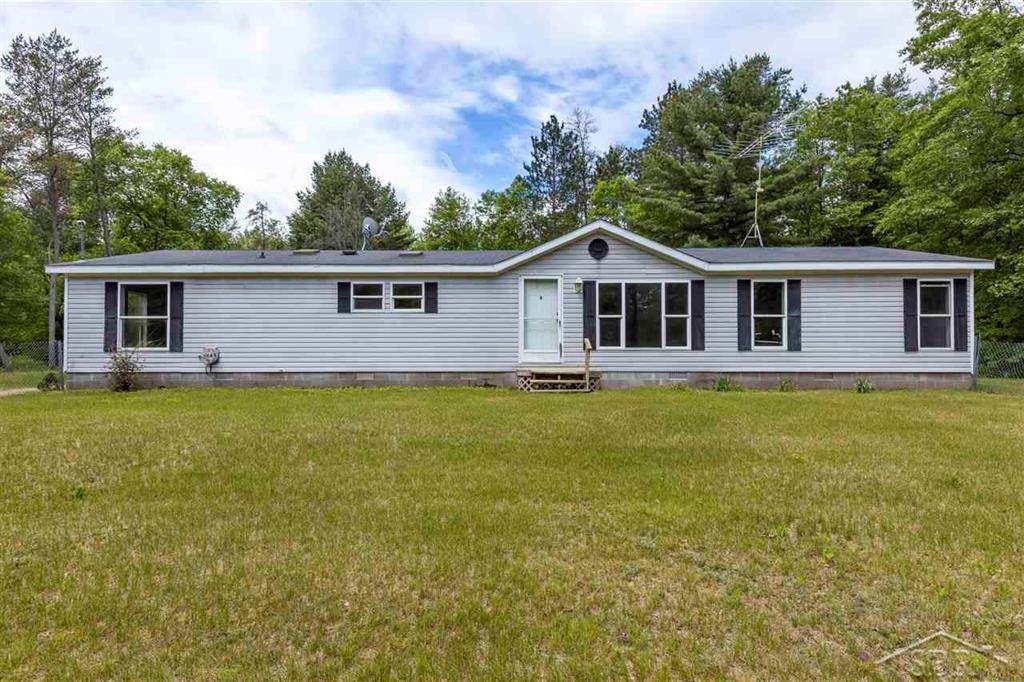 3066 Morrison - Photo 1