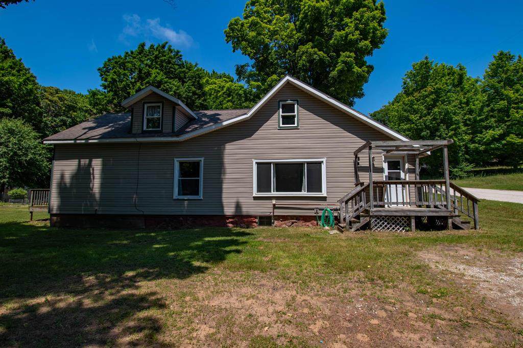 75 Elliott Street - Photo 1
