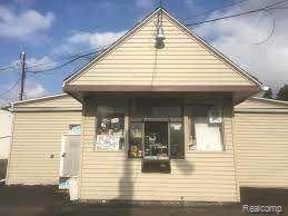 2222 Franklin Avenue - Photo 1