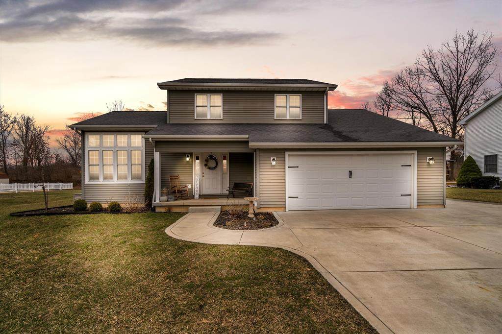 6279 Burning Tree Street - Photo 1
