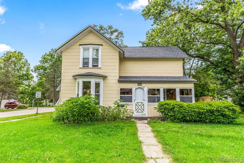 512 Broad Street - Photo 1