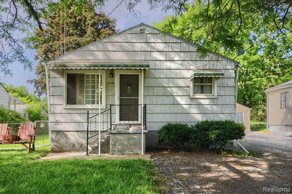 3230 Walton Avenue - Photo 1