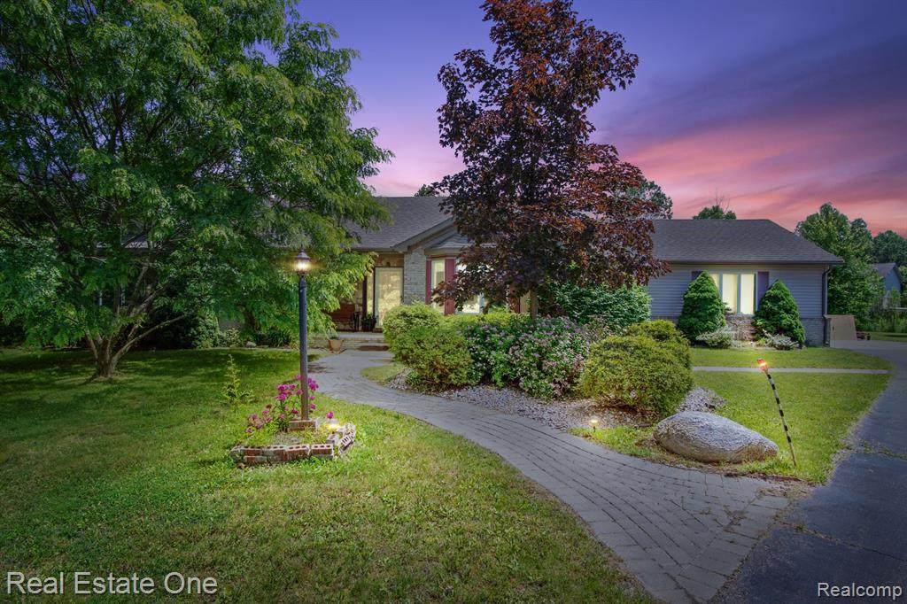 25954 Creek Side Court - Photo 1