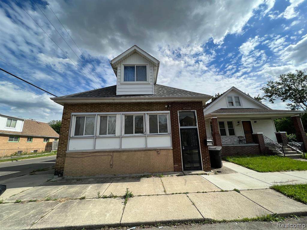 4540 Fredro Street - Photo 1