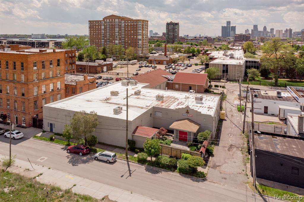 275 Iron Street - Photo 1