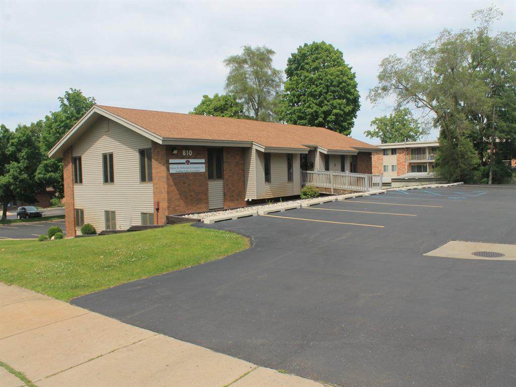 4435 Duke Street - Photo 1