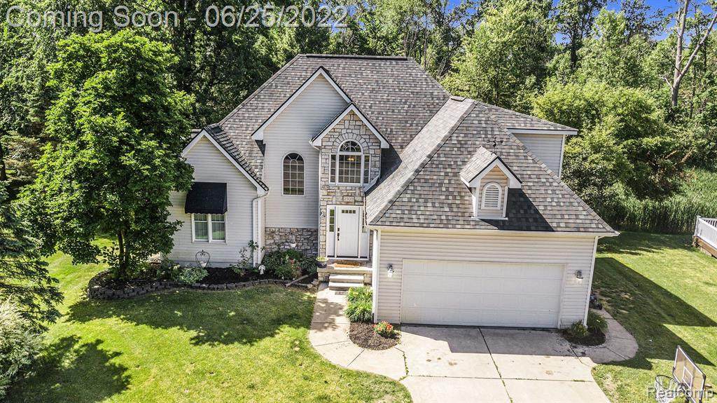 2305 Blue Heron Court - Photo 1