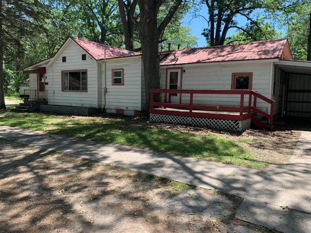 87 Oakwood Avenue - Photo 1