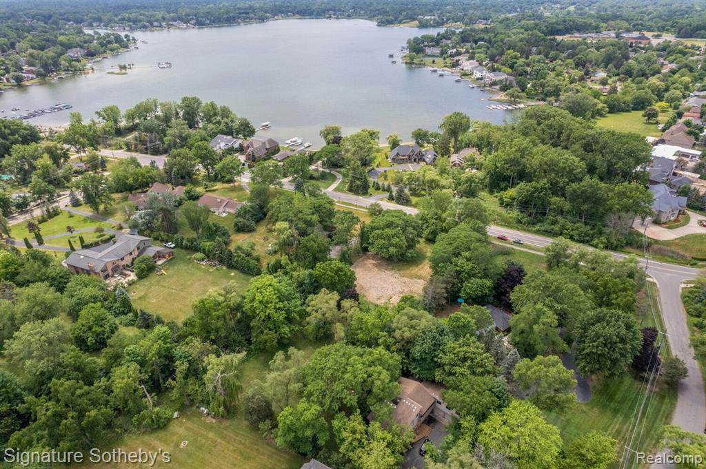 4865 Inkster Road - Photo 1