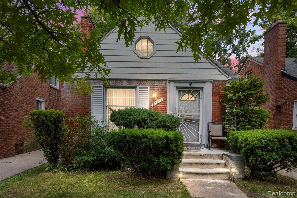 16734 Rutherford Street - Photo 1