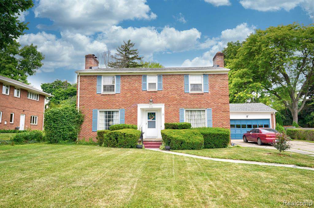 3102 Westwood Parkway - Photo 1