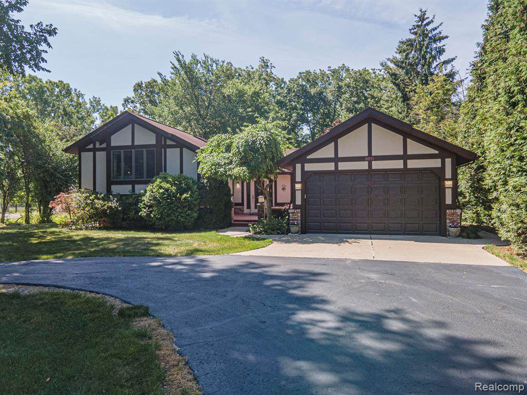 8511 Bridge Road - Photo 1