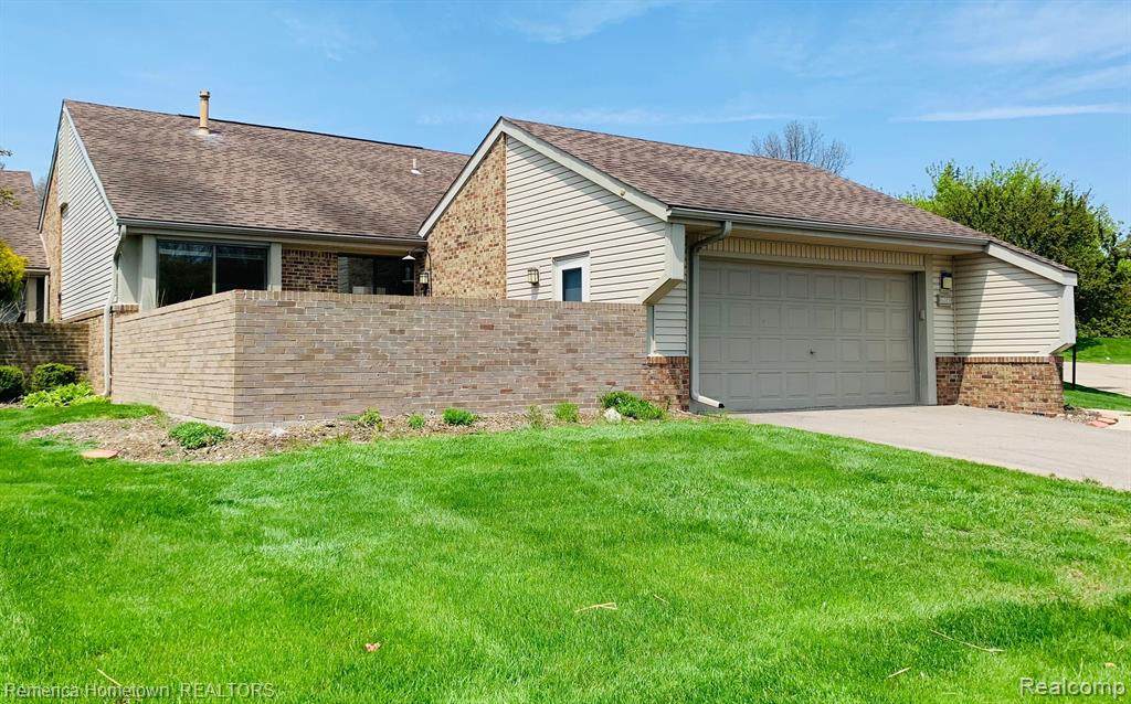 29345 Chanticleer Drive - Photo 1