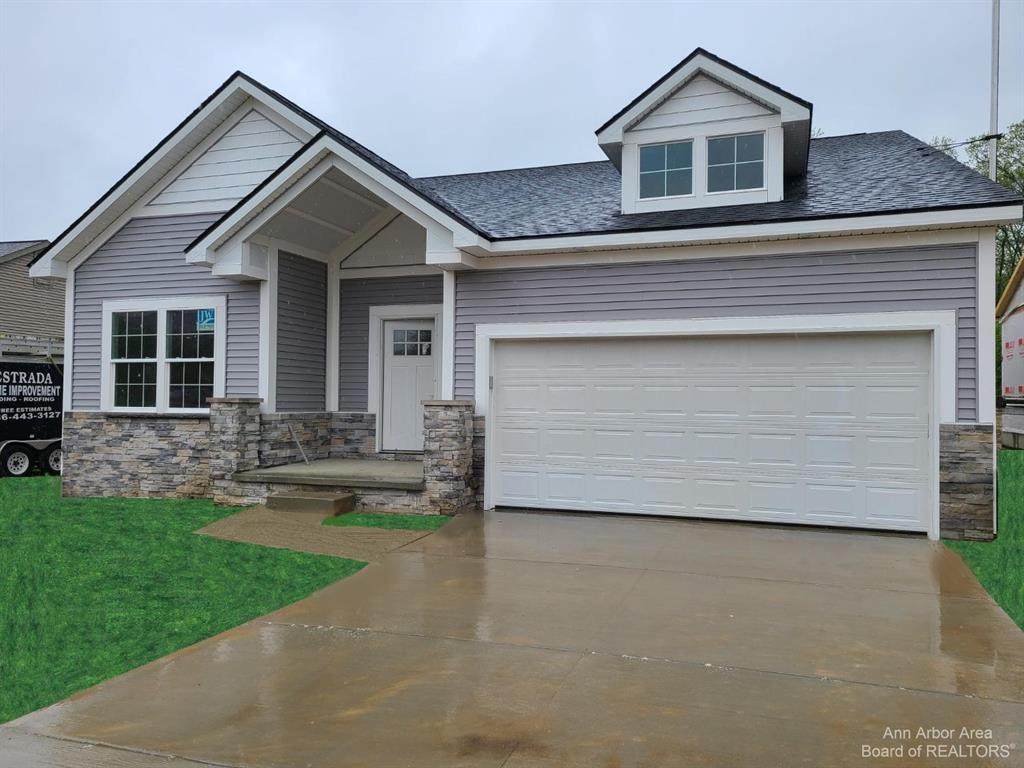 672 Bristol Drive - Photo 1