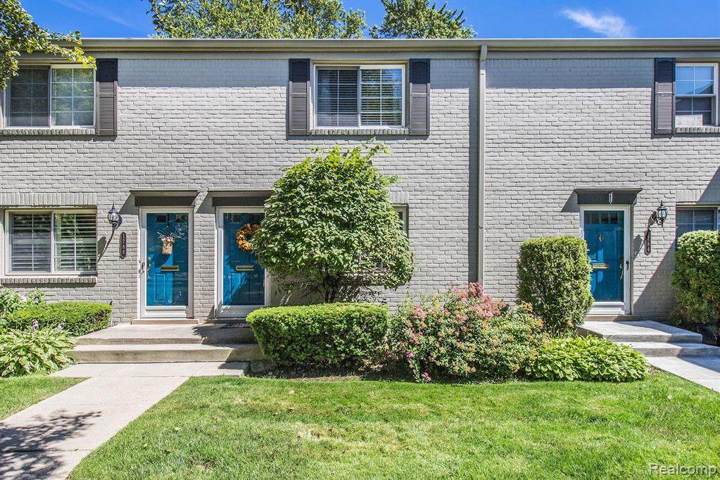 1786 Graefield Road - Photo 1
