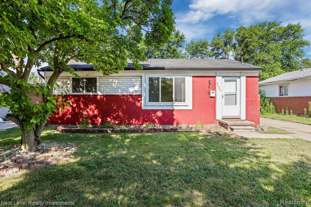 9444 Chamberlain Street - Photo 1