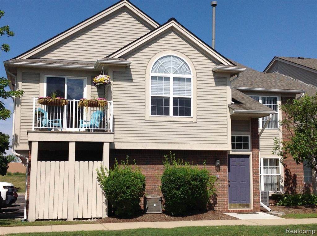43387 Woodbridge Drive - Photo 1