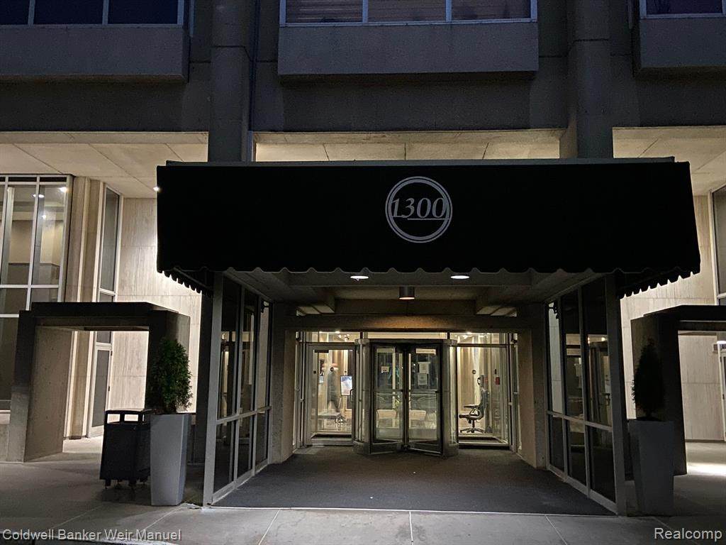 1300 Lafayette - Photo 1