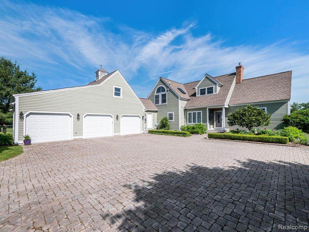 955 Hughes Road - Photo 1