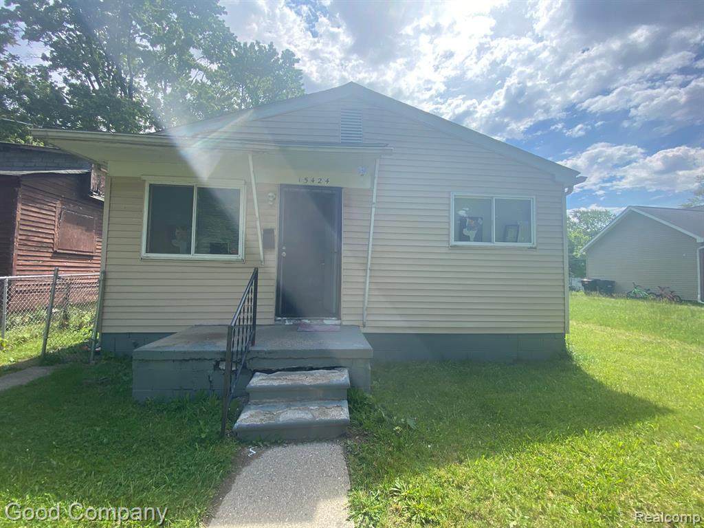 15424 Chapel Street - Photo 1