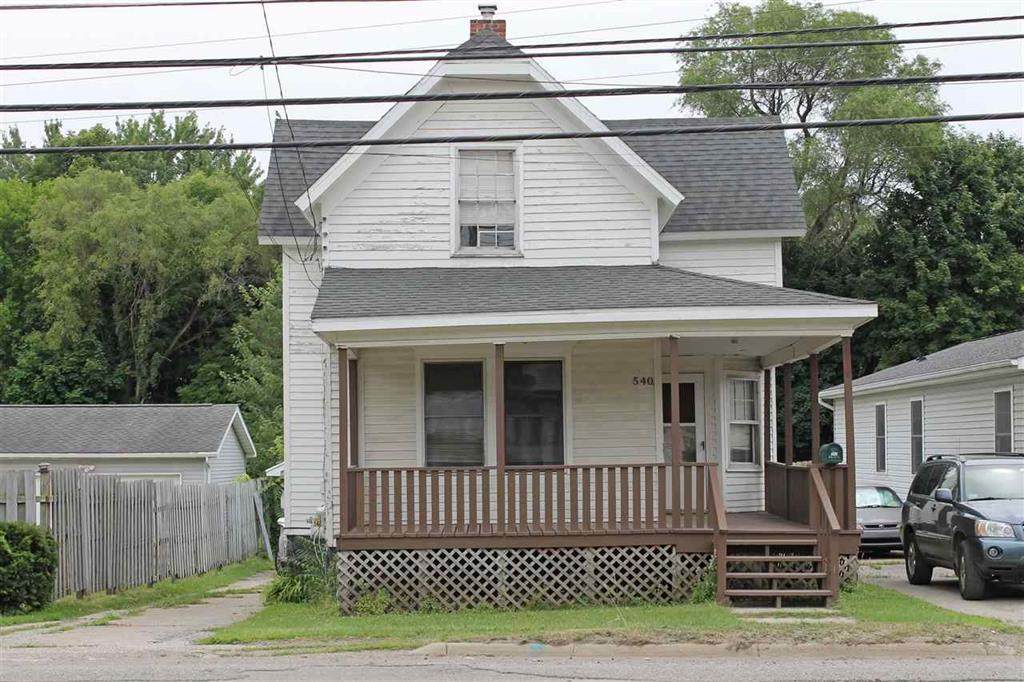 540 Corunna Avenue - Photo 1