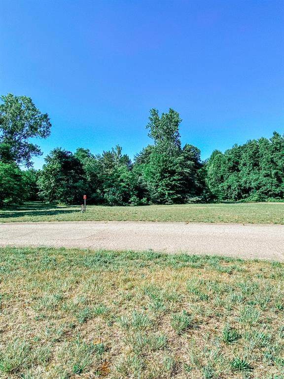 43273 Whispering Pines Path - Photo 1