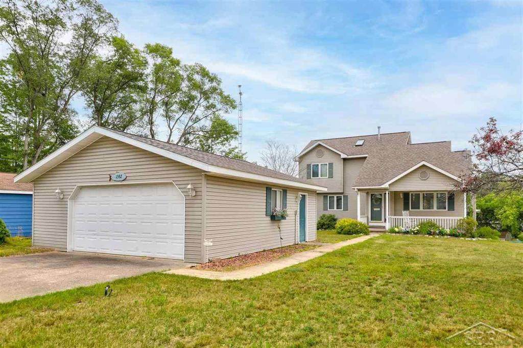 1592 N Ogemaw Trail - Photo 1