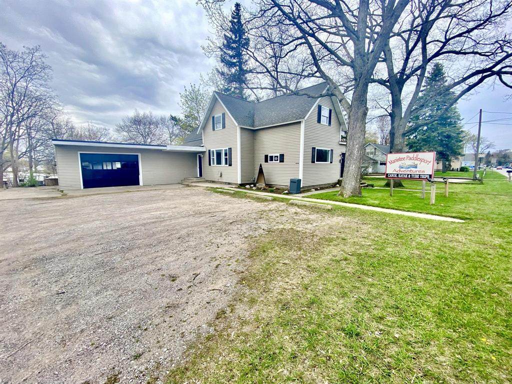 231 Parkdale Avenue - Photo 1