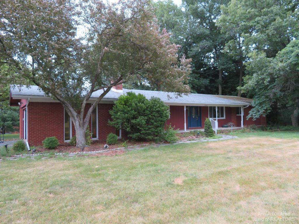 2763 Hillendale Drive - Photo 1