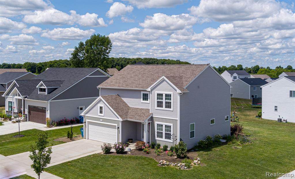6060 Bluefield Drive - Photo 1