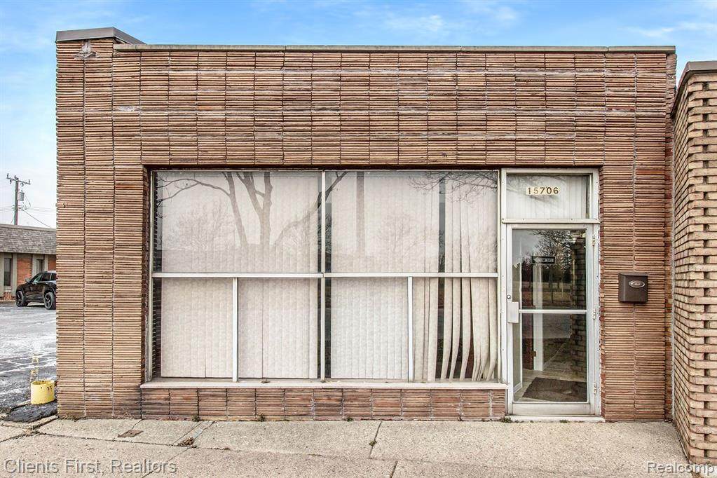 15706 Michigan Avenue - Photo 1