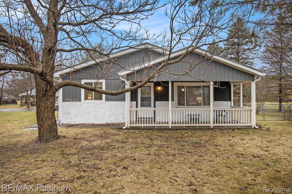 9100 Davisburg Road - Photo 1