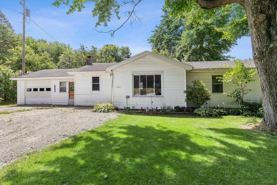 10946 Maudlin Road - Photo 1