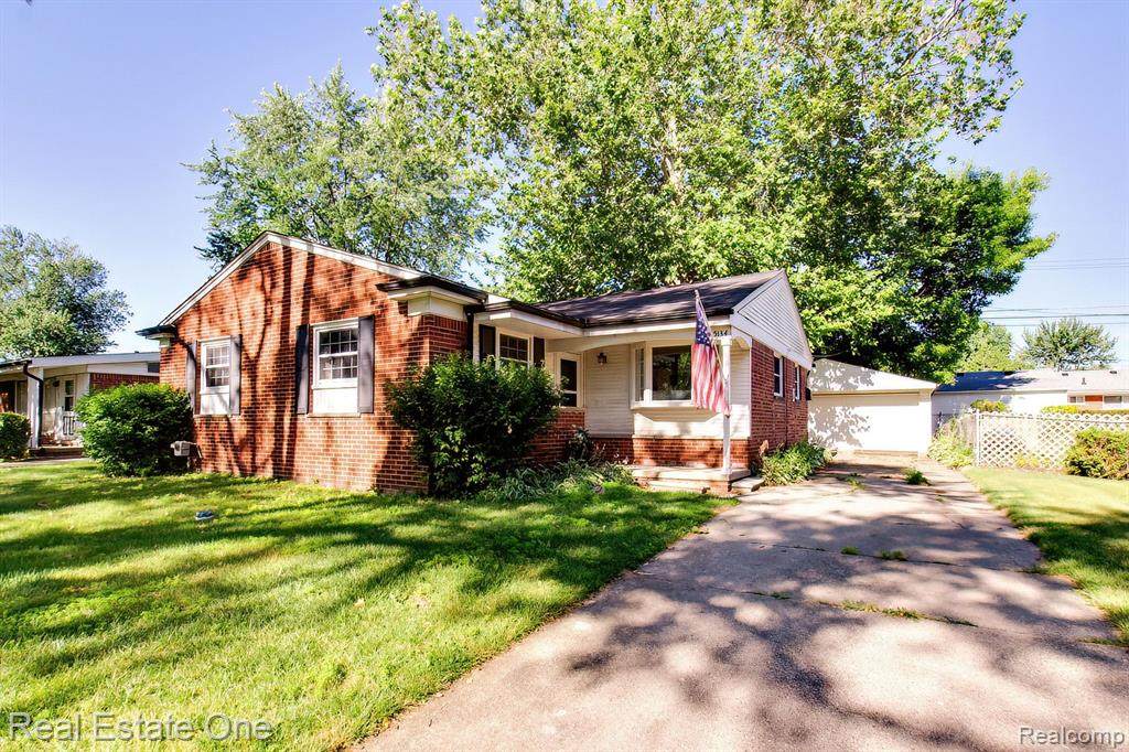 5134 Streefkerk Drive - Photo 1