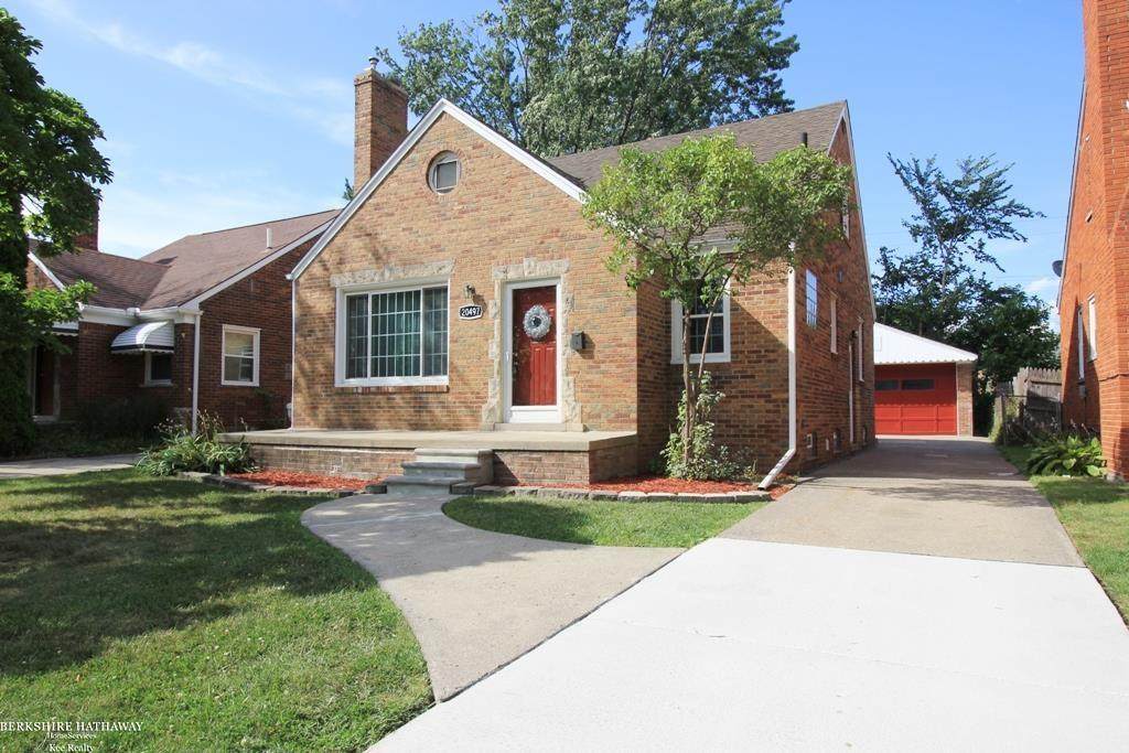 20497 Lochmoor - Photo 1