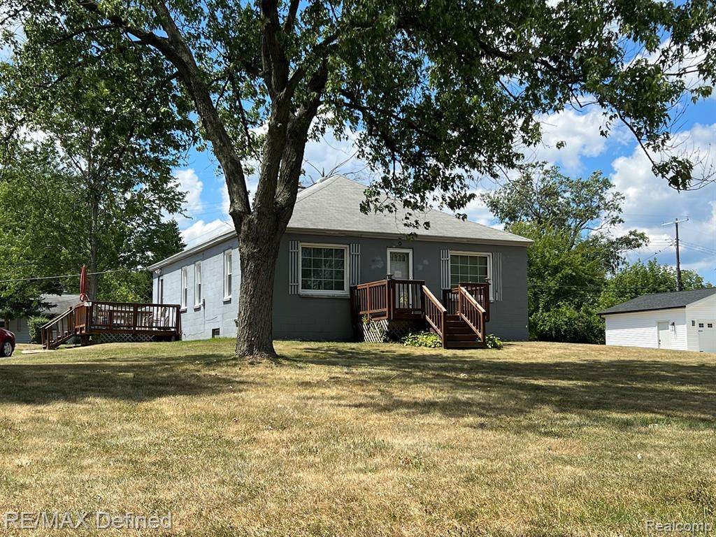840 Hogarth Avenue - Photo 1